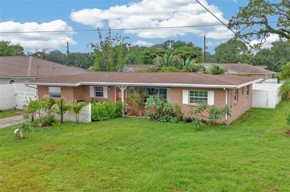 Unit for sale at 4701 SPAHN STREET, SARASOTA, FL 34232
