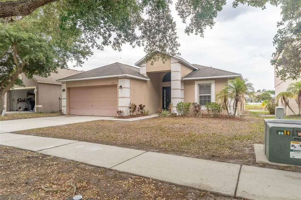Unit for sale at 10917 BANYAN WOOD WAY, RIVERVIEW, FL 33579
