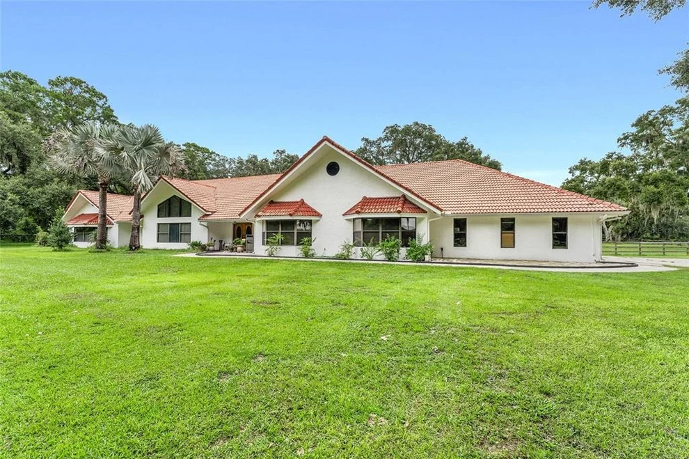 Unit for sale at 553 NE 205TH AVENUE, WILLISTON, FL 32696