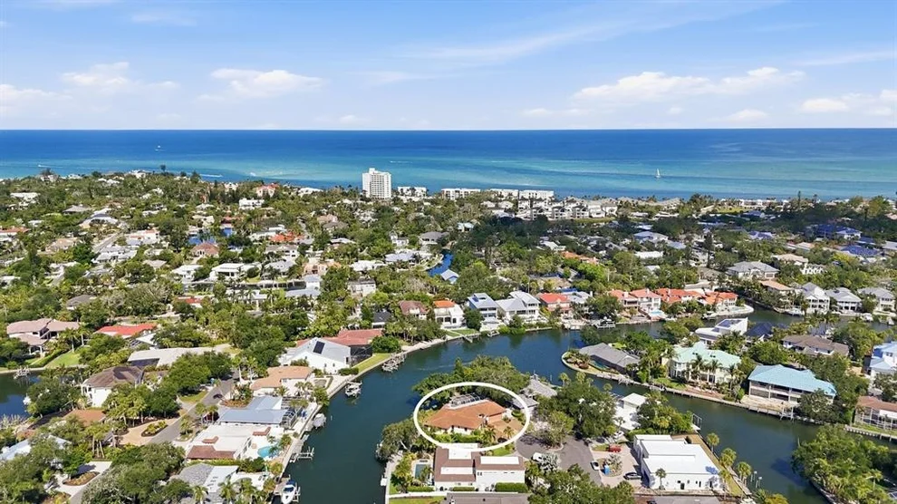 Unit for sale at 522 COMMONWEALTH LANE, SARASOTA, FL 34242