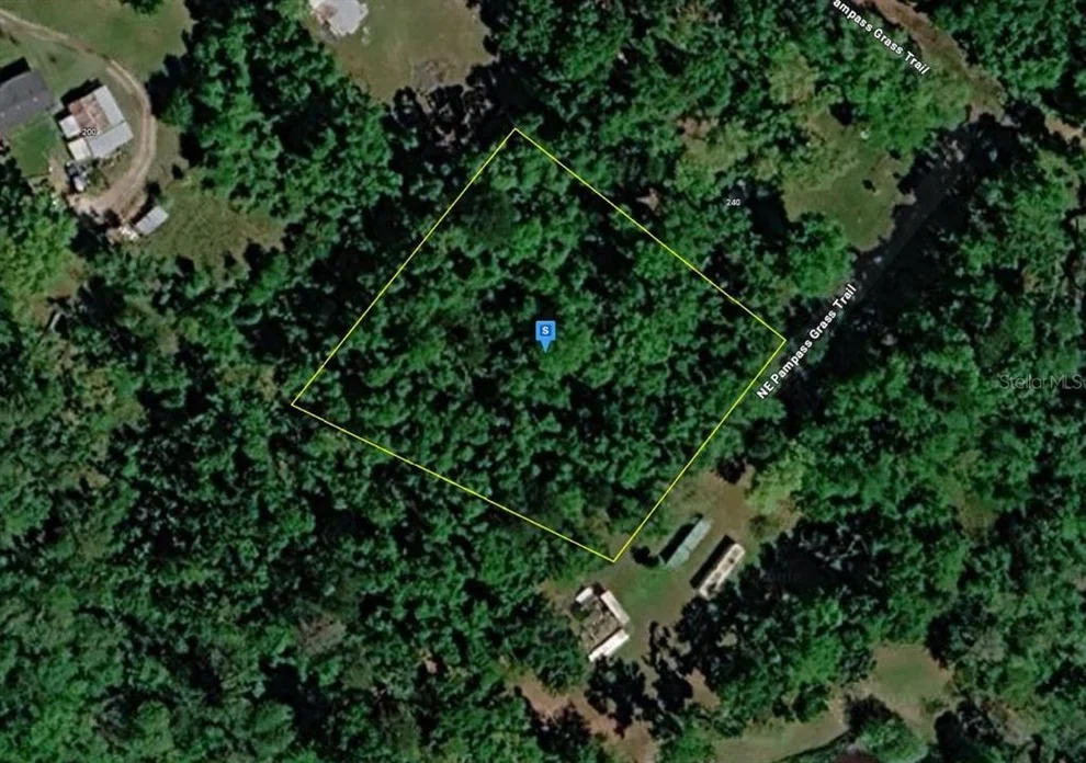 Unit for sale at 220 NE PAMPASS GRASS TRAIL, PINETTA, FL 32350