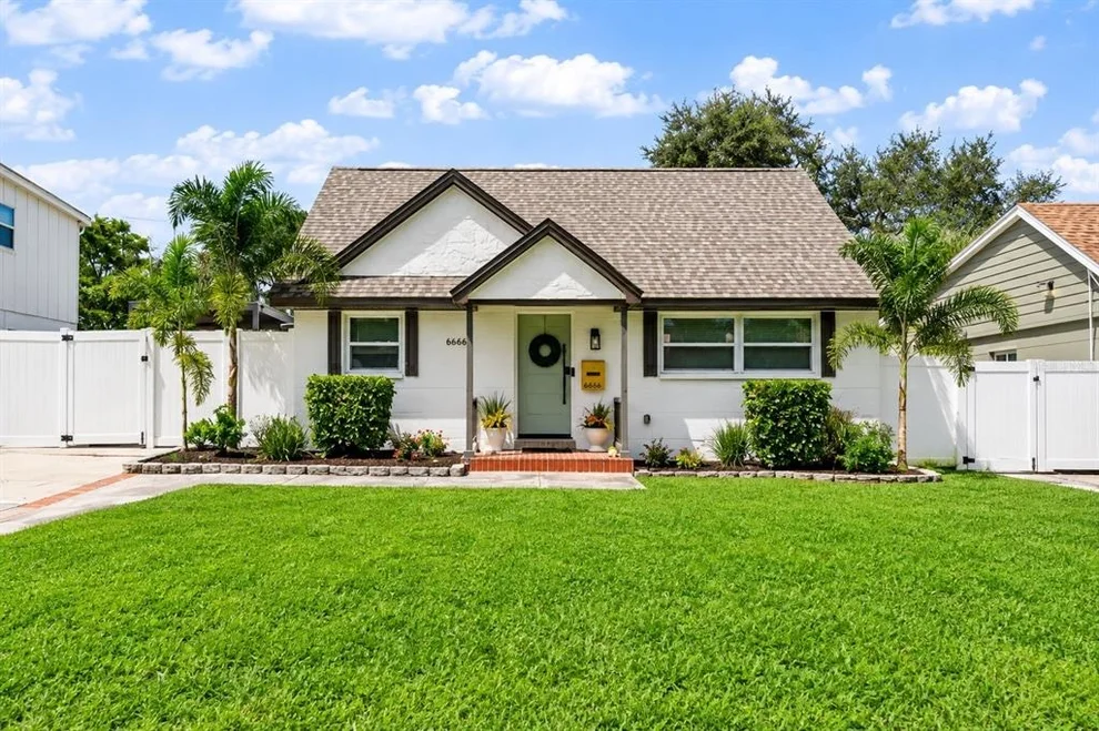 Unit for sale at 6660 27TH WAY N, ST PETERSBURG, FL 33702