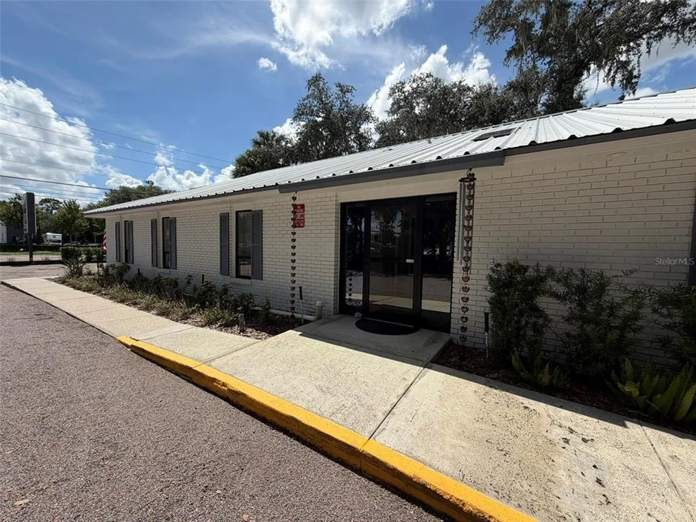 Unit for sale at 2711 W STATE ROAD 434, LONGWOOD, FL 32779