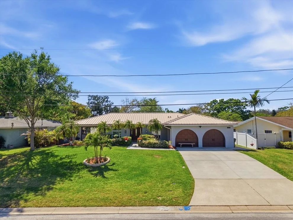 Unit for sale at 1316 KENNYWOOD DRIVE, LARGO, FL 33770