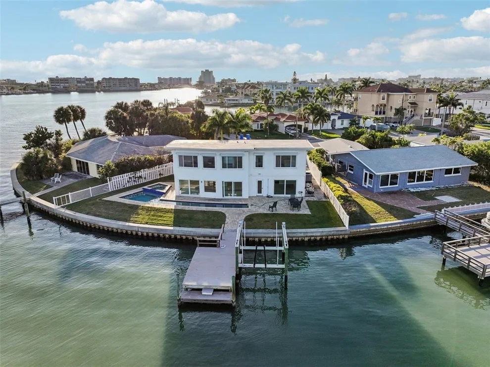Unit for sale at 11055 6TH STREET E, TREASURE ISLAND, FL 33706