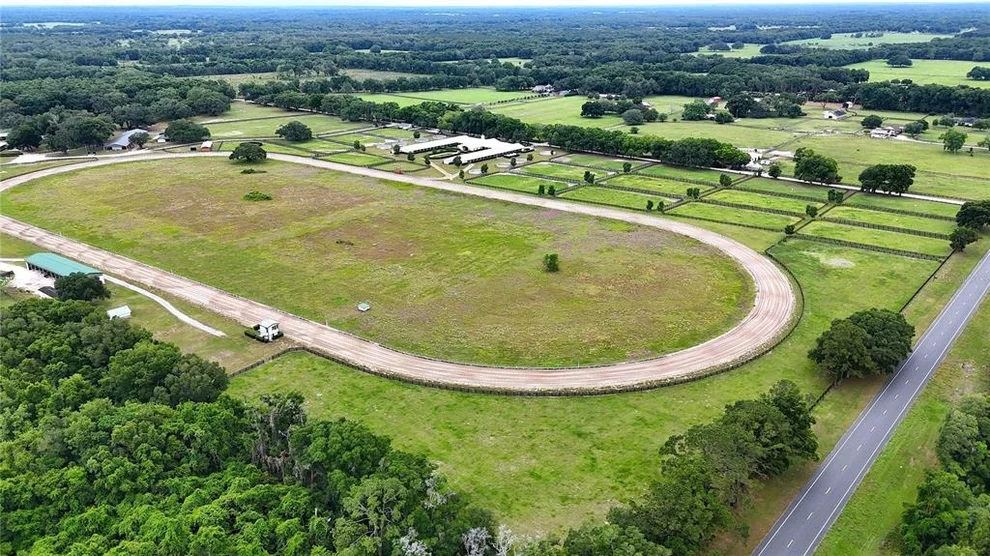 Unit for sale at 19431 NE 17TH PLACE, WILLISTON, FL 32696