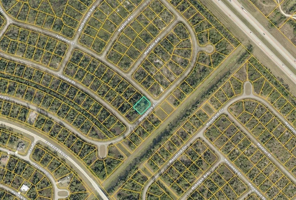 Unit for sale at HAMPSHIRE CIRCLE, NORTH PORT, FL 34288