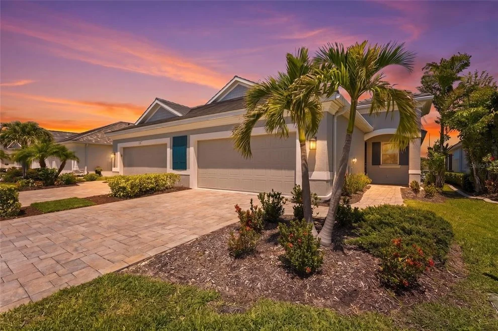 Unit for sale at 7523 CAMPUS COVE, SARASOTA, FL 34243