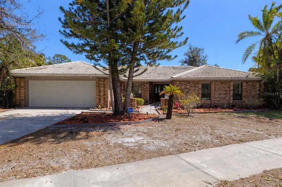 Unit for sale at 14947 LAKE FOREST DRIVE, LUTZ, FL 33559