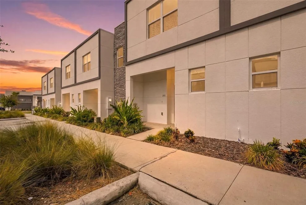 Unit for sale at 285 FAMAGUSTA DRIVE, DAVENPORT, FL 33896