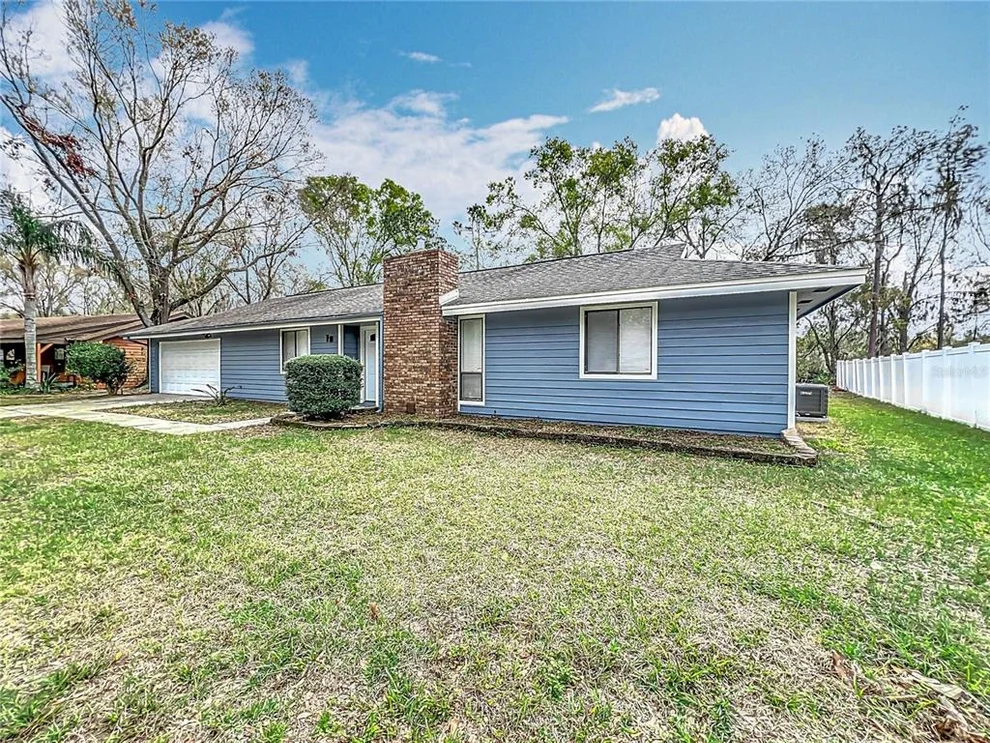 Unit for sale at 3322 HEATHER GLYNN DRIVE, MULBERRY, FL 33860