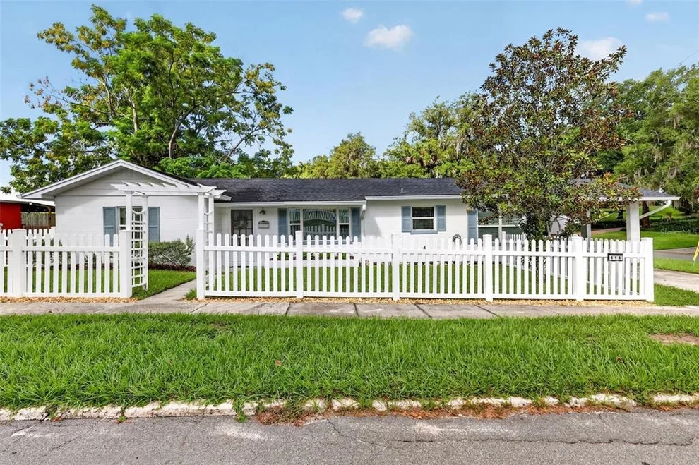 Unit for sale at 111 S CLAYTON STREET, MOUNT DORA, FL 32757
