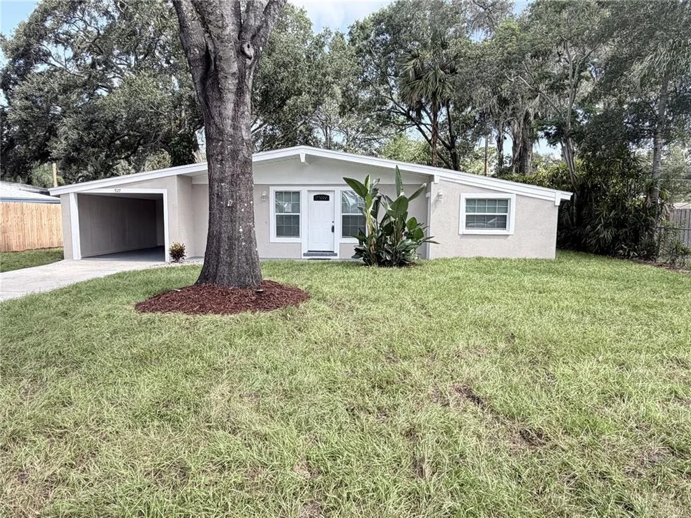 Unit for sale at 927 LAKEWOOD AVENUE, TAMPA, FL 33613