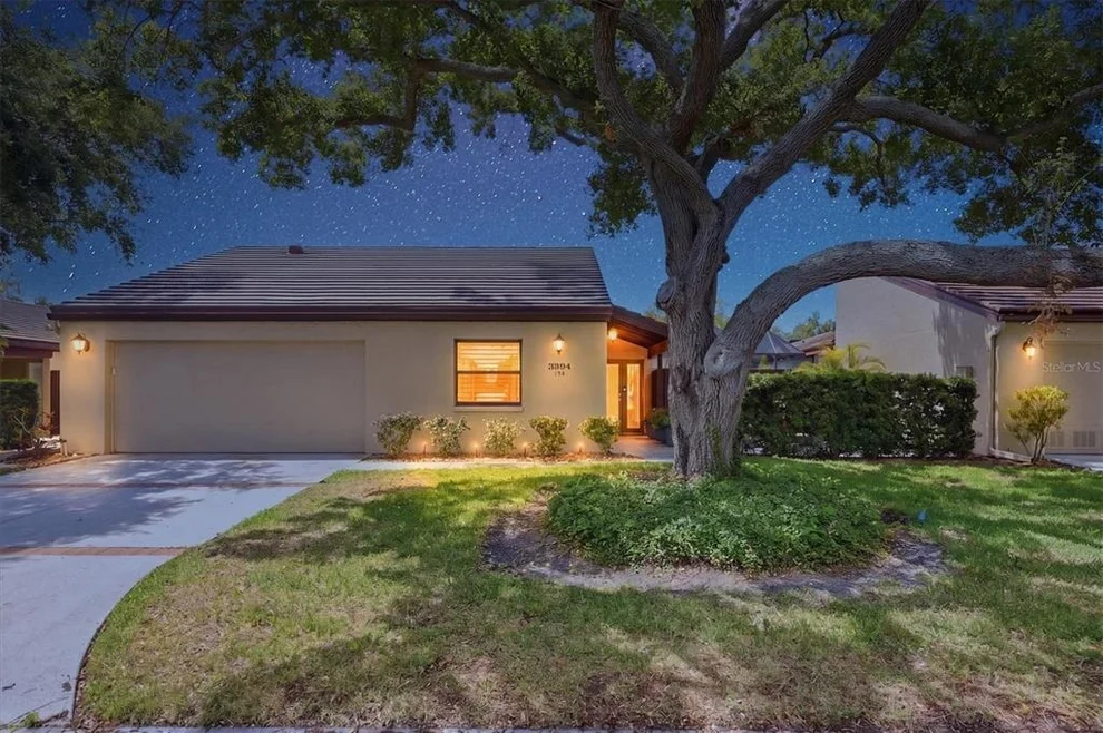 Unit for sale at 3694 GLEN OAKS MANOR DRIVE, SARASOTA, FL 34232