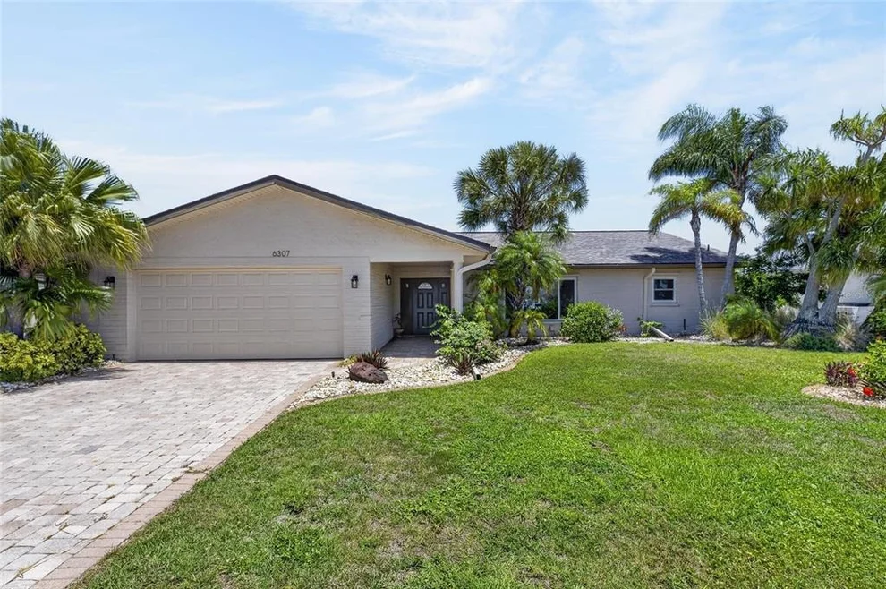 Unit for sale at 6307 COTTONWOOD LANE, APOLLO BEACH, FL 33572