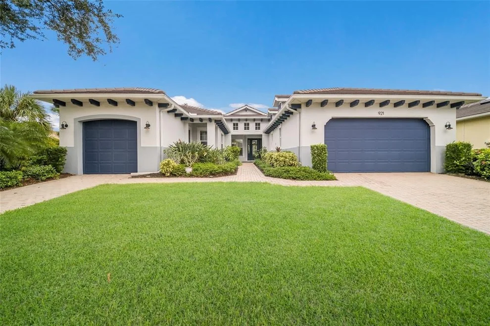 Unit for sale at 921 RIVERSCAPE STREET, BRADENTON, FL 34208