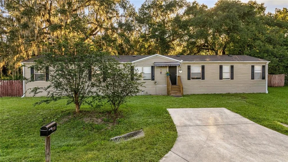 Unit for sale at 17545 NE 39TH COURT, CITRA, FL 32113