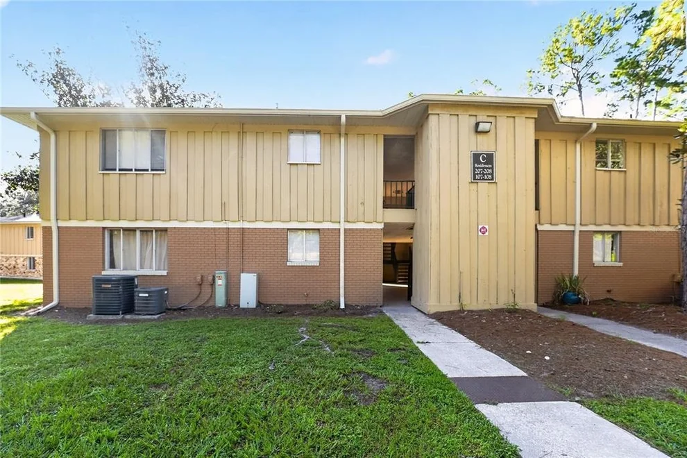 507 Northwest 39th Road