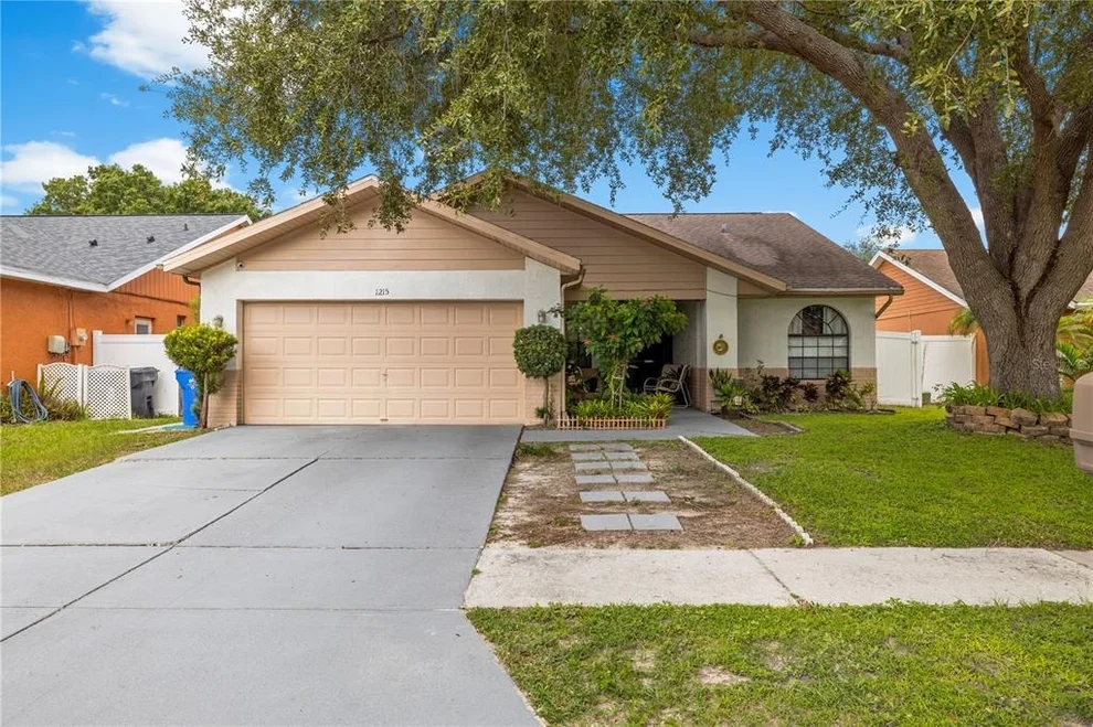 Unit for sale at 1215 RINKFIELD PLACE, BRANDON, FL 33511