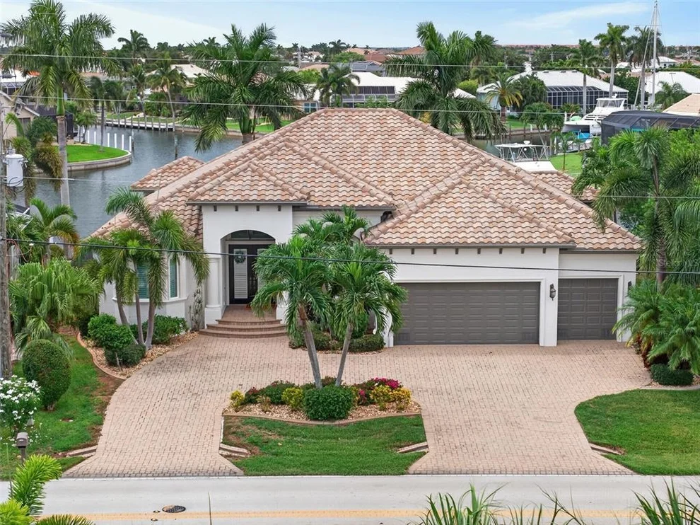 Unit for sale at 2018 DEBORAH DRIVE, PUNTA GORDA, FL 33950