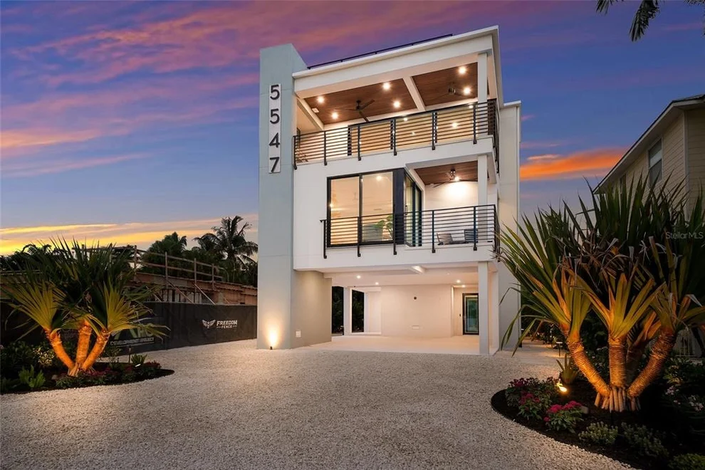 Unit for sale at 5547 AVENIDA DEL MARE, SARASOTA, FL 34242