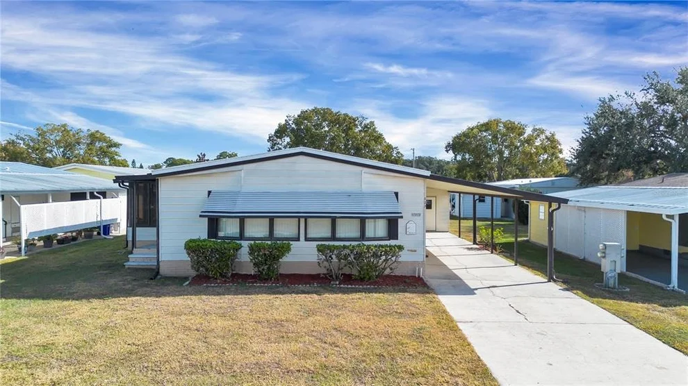 Unit for sale at 4969 FOXWOOD LAKE DRIVE, LAKELAND, FL 33810