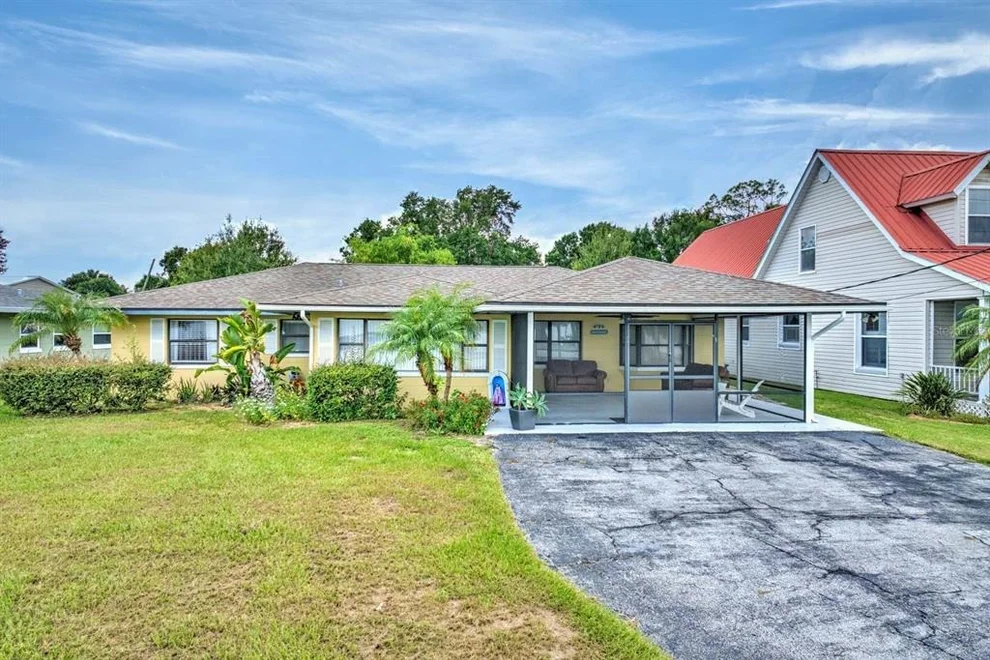 Unit for sale at 4160 LAKEVIEW DRIVE, SEBRING, FL 33870
