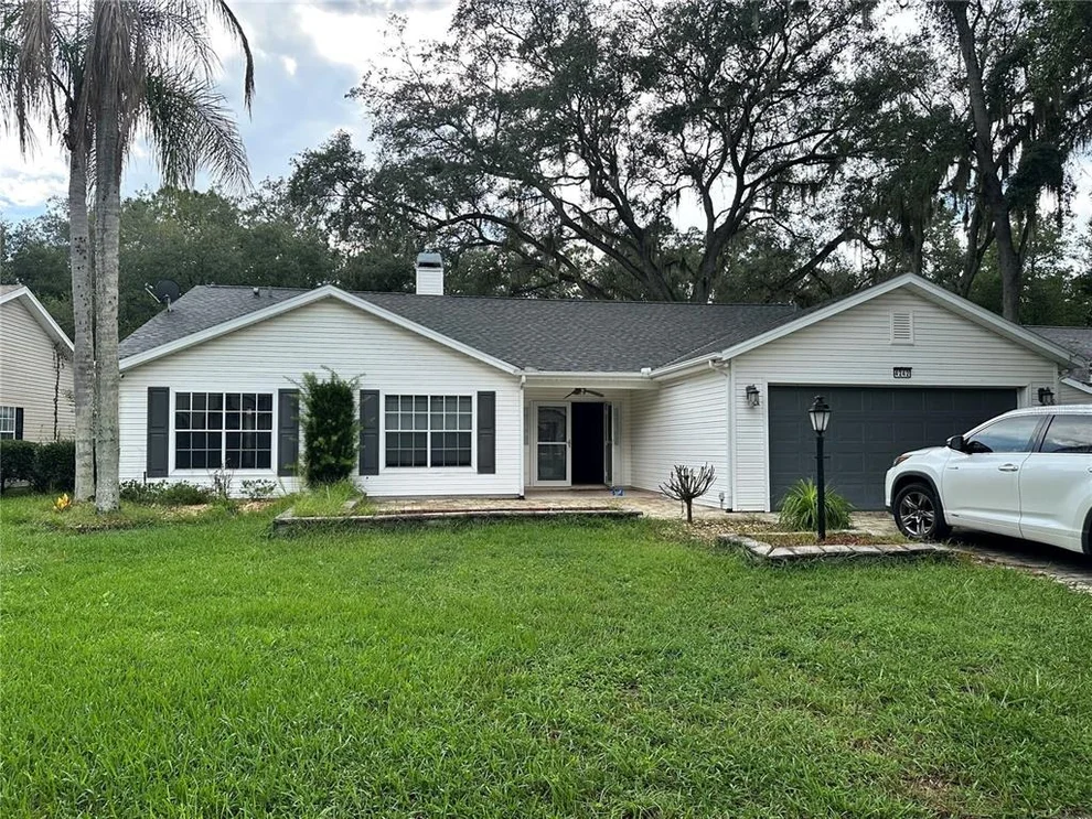 Unit for sale at 4242 LEAFWAY CIRCLE, LEESBURG, FL 34748