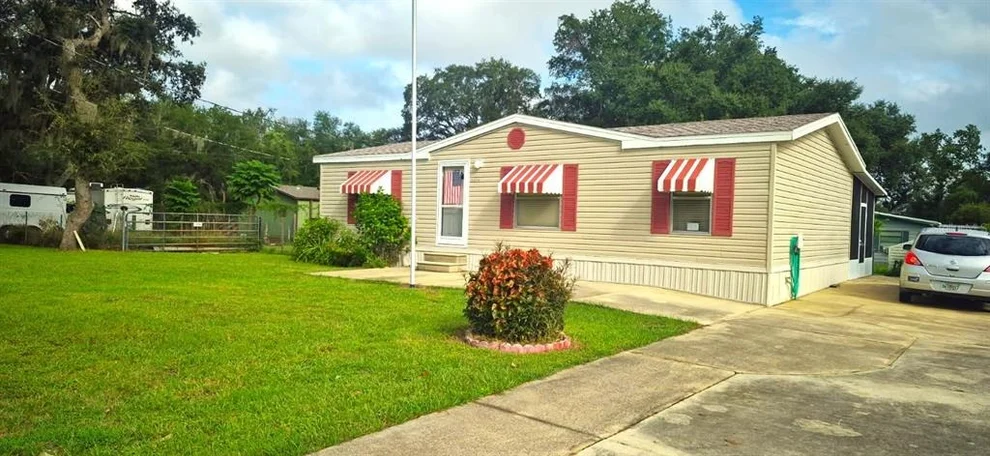 Unit for sale at 18845 SE 18TH PLACE, SILVER SPRINGS, FL 34488
