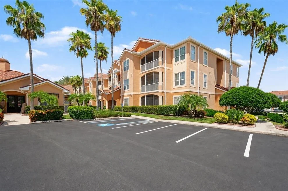 Unit for sale at 5000 CULBREATH KEY WAY, TAMPA, FL 33611