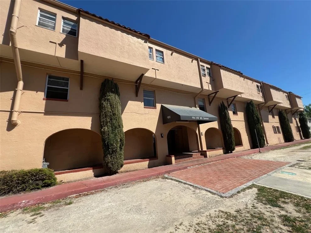 Unit for sale at 914 SW 8TH AVENUE, GAINESVILLE, FL 32601