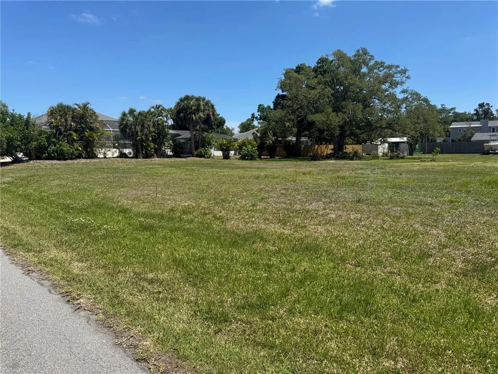 Unit for sale at BONITO AVENUE, NOKOMIS, FL 34275