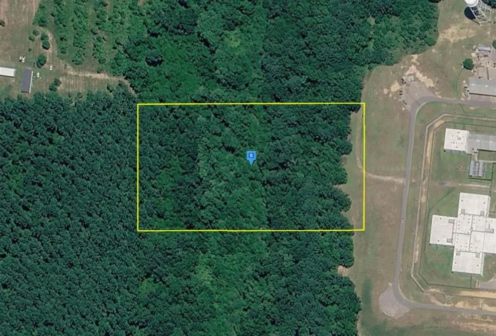 Unit for sale at 6000 GREENSBORO HIGHWAY, GRETNA, FL 32332