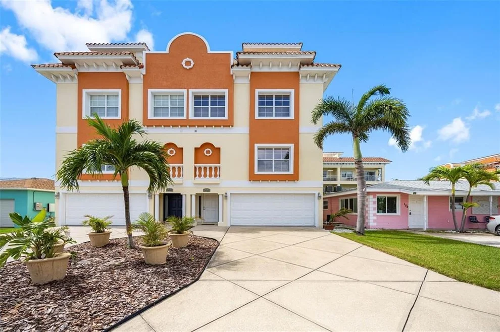Unit for sale at 146 175TH TERRACE DRIVE E, REDINGTON SHORES, FL 33708