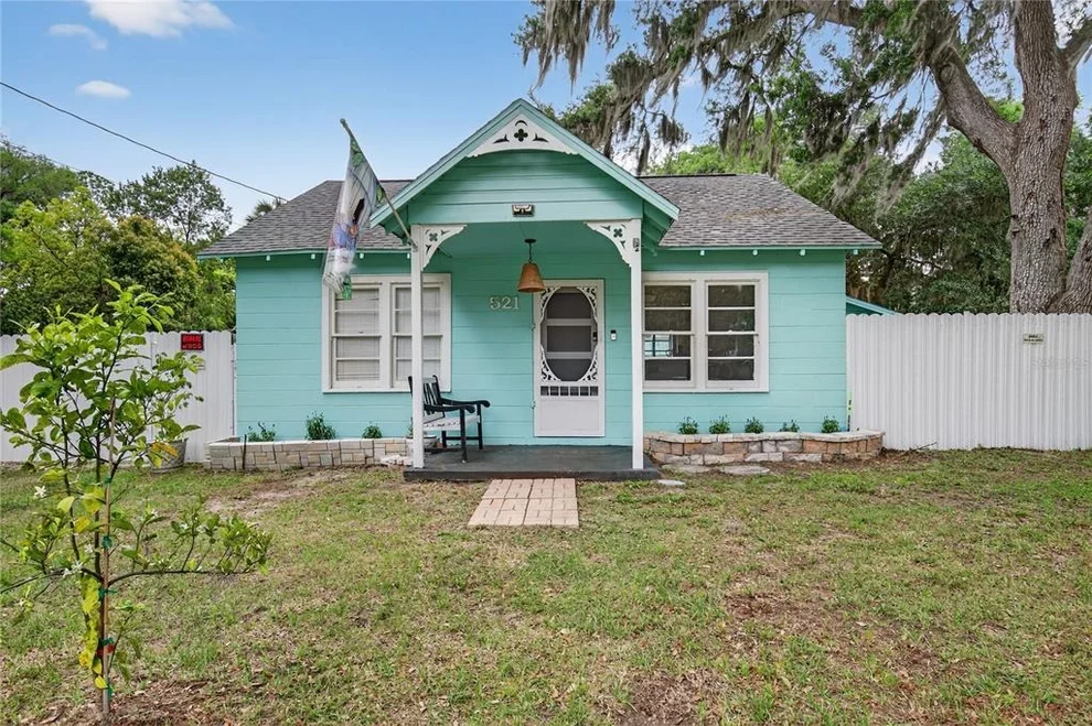 Unit for sale at 521 MICHIGAN STREET, MOUNT DORA, FL 32757