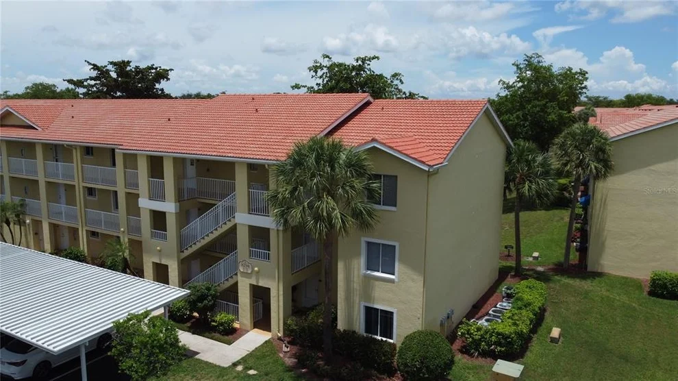 8294 Key Royal Circle