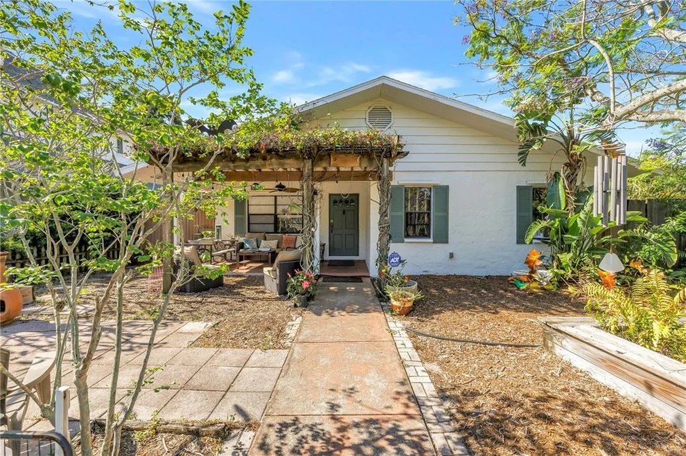 Unit for sale at 216 16TH AVENUE SE, ST PETERSBURG, FL 33701