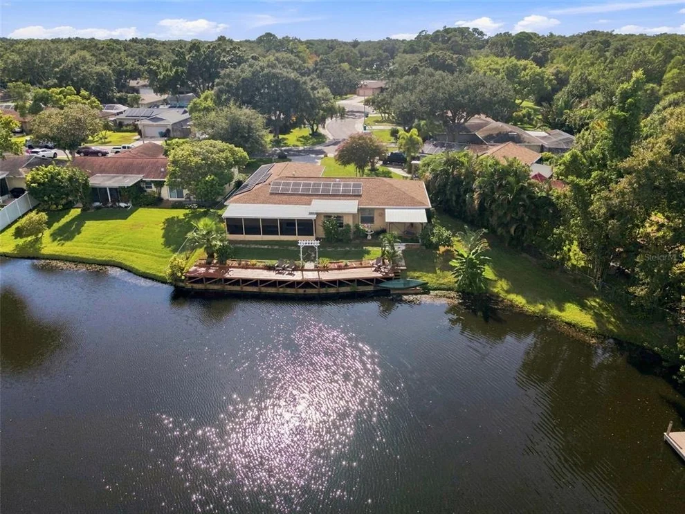 Unit for sale at 10681 SEMINOLE FOREST STREET E, SEMINOLE, FL 33778