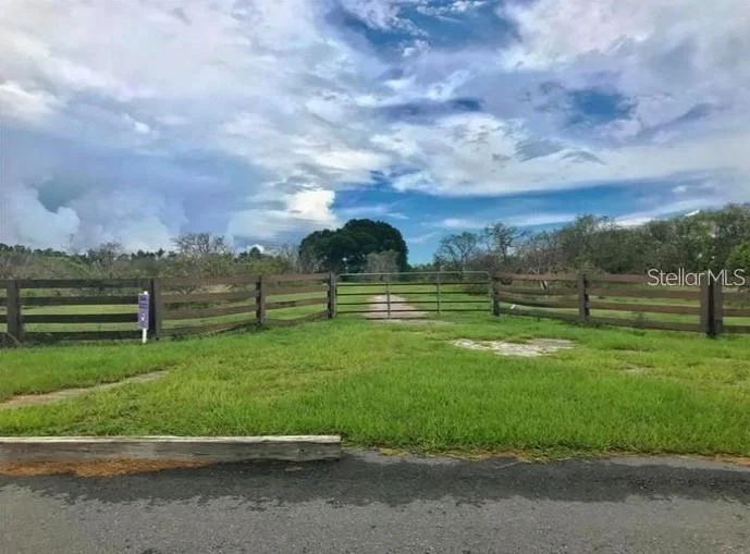 Unit for sale at 17902 SEIDNER ROAD, WINTER GARDEN, FL 34787