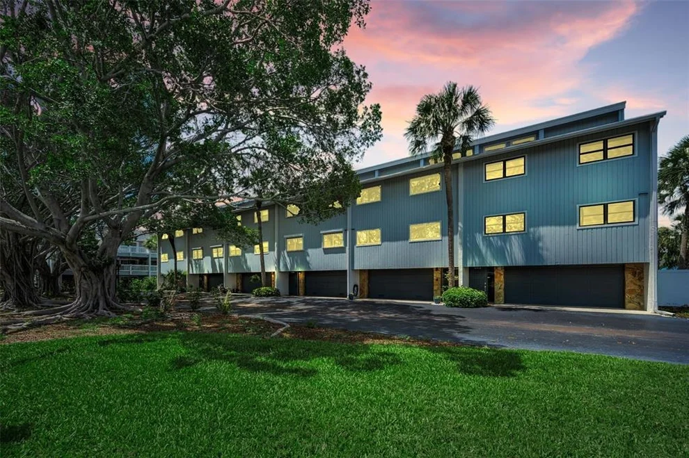 Unit for sale at 12208 2ND STREET E, ST PETERSBURG, FL 33706
