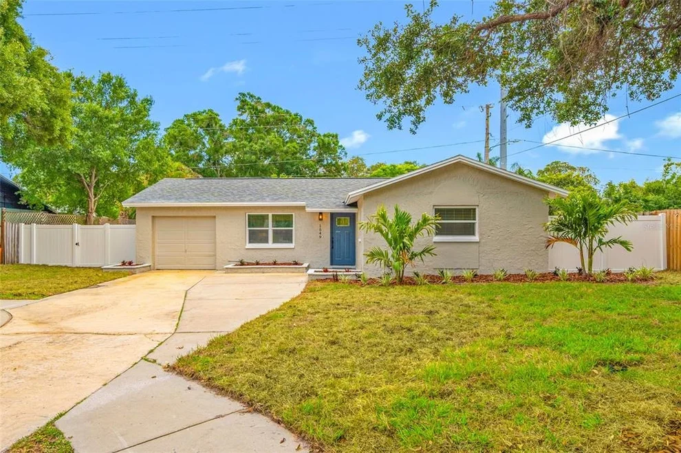 Unit for sale at 1549 HUNTINGTON LANE, CLEARWATER, FL 33755
