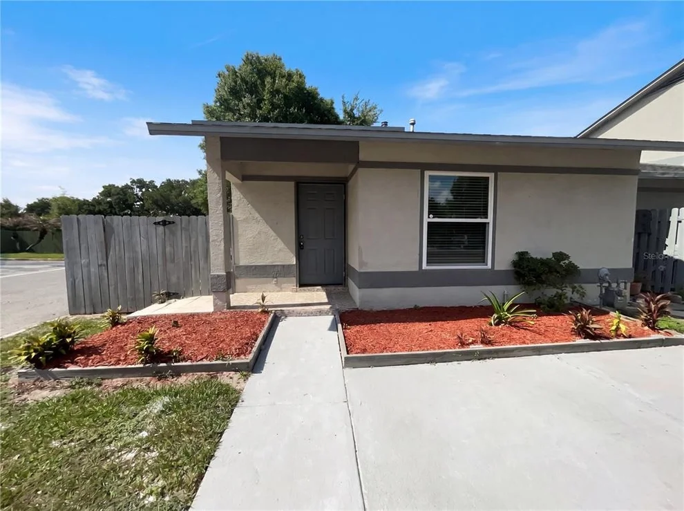 Unit for sale at 1015 WESTSIDE DRIVE, WINTER GARDEN, FL 34787