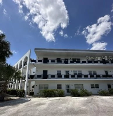 Unit for sale at 100 EL CAMINO DR, WINTER HAVEN, FL 33884