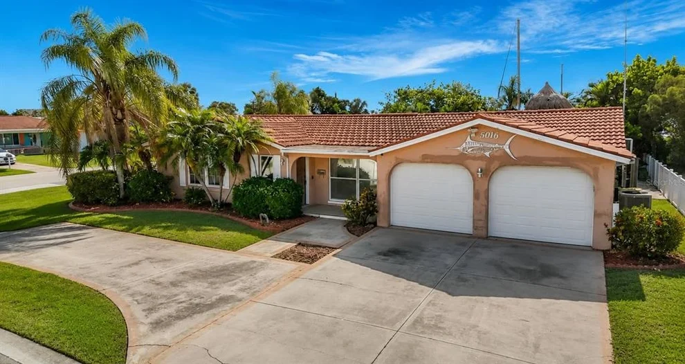 Unit for sale at 5016 DRIVE, NEW PORT RICHEY, FL 34652