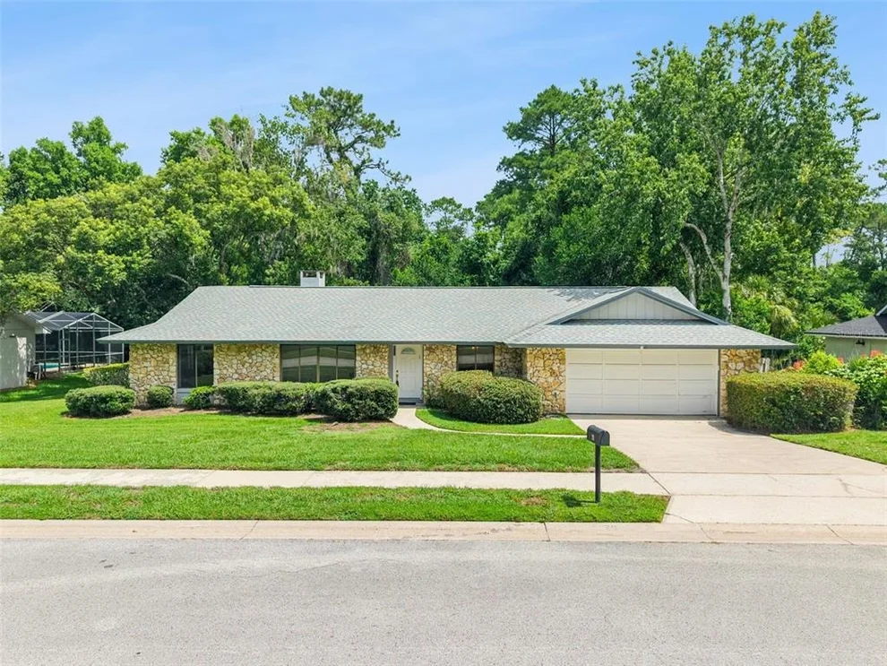 Unit for sale at 211 HICKORY DRIVE, LONGWOOD, FL 32779