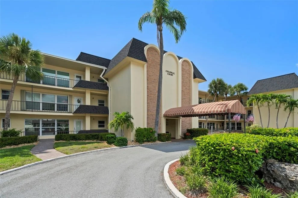 Unit for sale at 4780 COVE CIRCLE, ST PETERSBURG, FL 33708