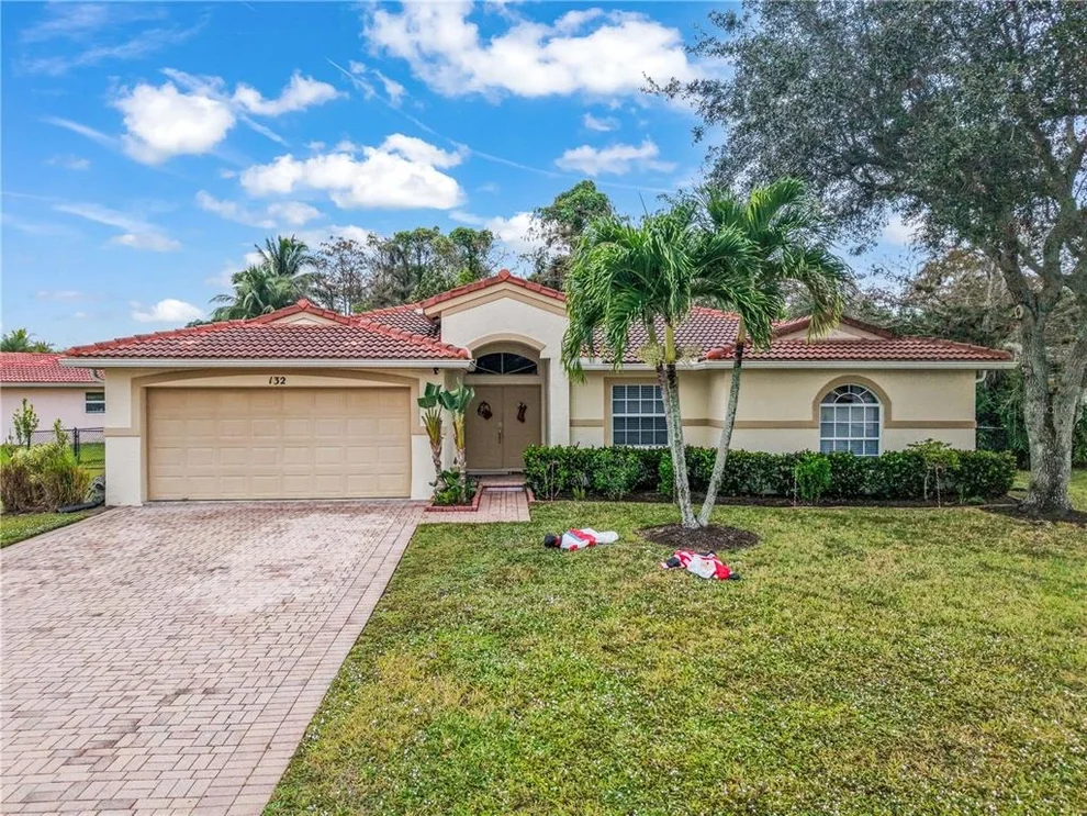 Unit for sale at 132 CHESTNUT CIRCLE, ROYAL PALM BEACH, FL 33411