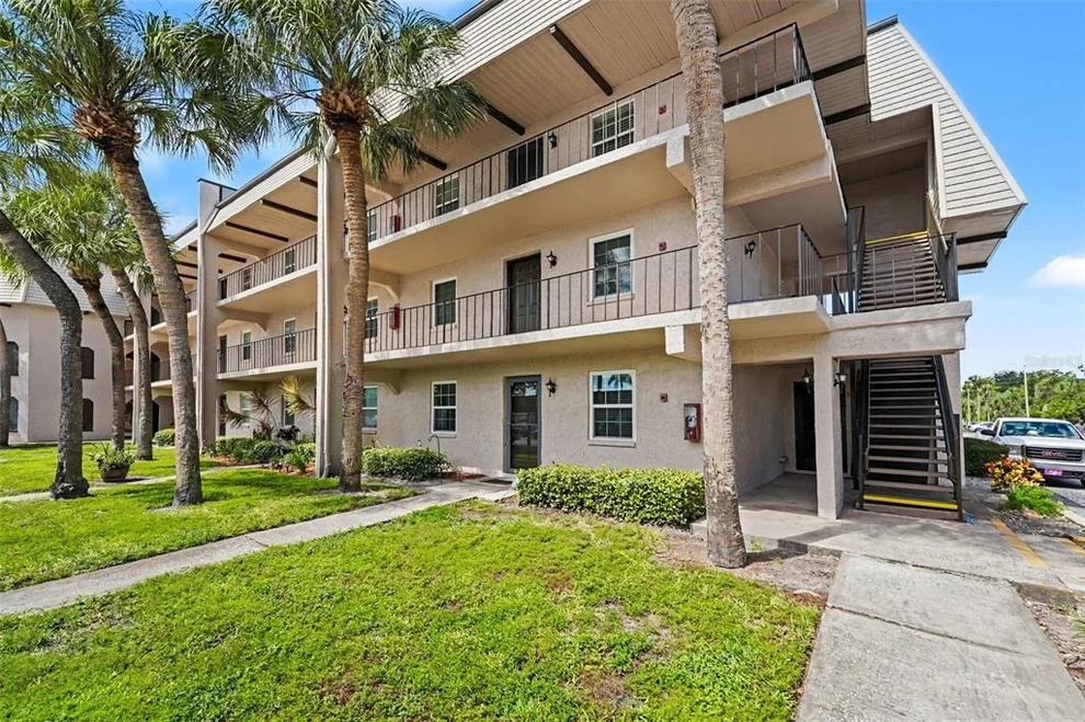 Unit for sale at 8693 BARDMOOR BOULEVARD, SEMINOLE, FL 33777