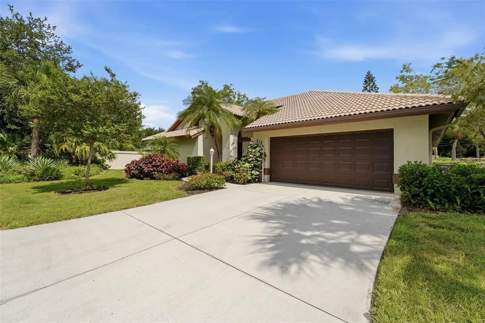 Unit for sale at 215 CARRIAGE HOUSE LANE, NOKOMIS, FL 34275