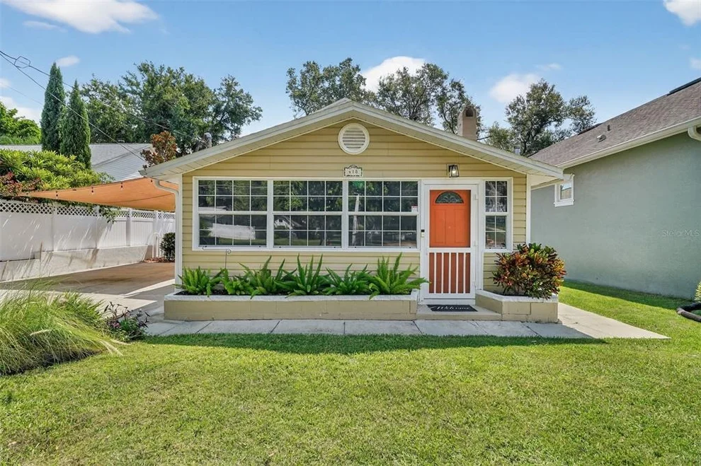 Unit for sale at 418 E 10TH AVENUE, MOUNT DORA, FL 32757